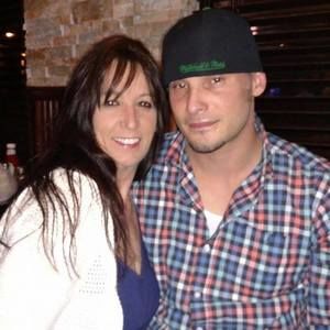 Meet your Posher, Joell